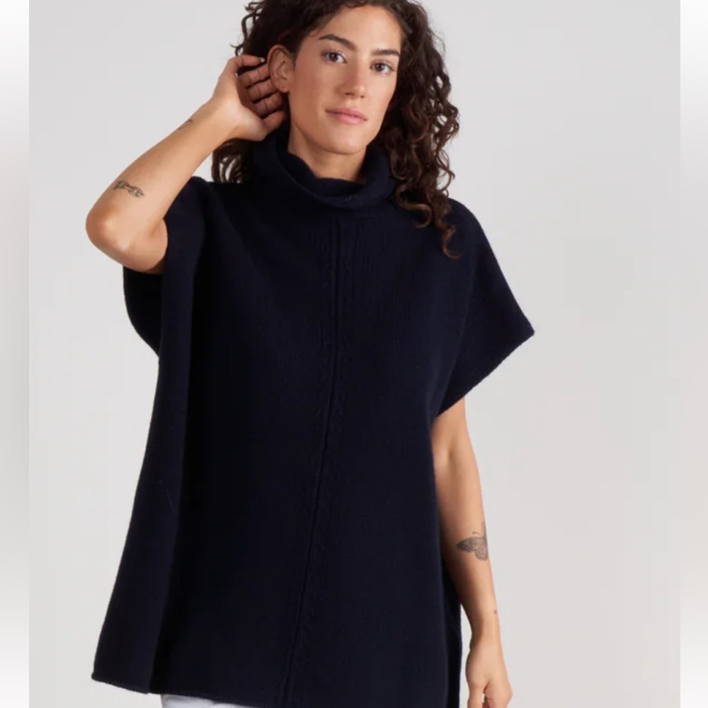 Allude Sleeveless Mockneck Tunic Deep Night cc7-14
